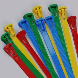 Plastic cable ties